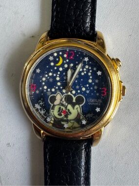 Vintage Lorus Disney Mickey Minnie Mouse Musical Watch Glow Dark New Battery